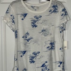NWT Ana comfortable T